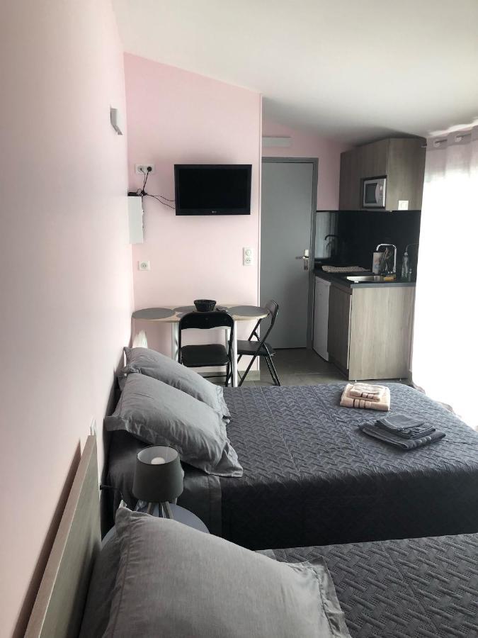 Chambres D'Hotes Chez Florence 蒙梅勒 外观 照片