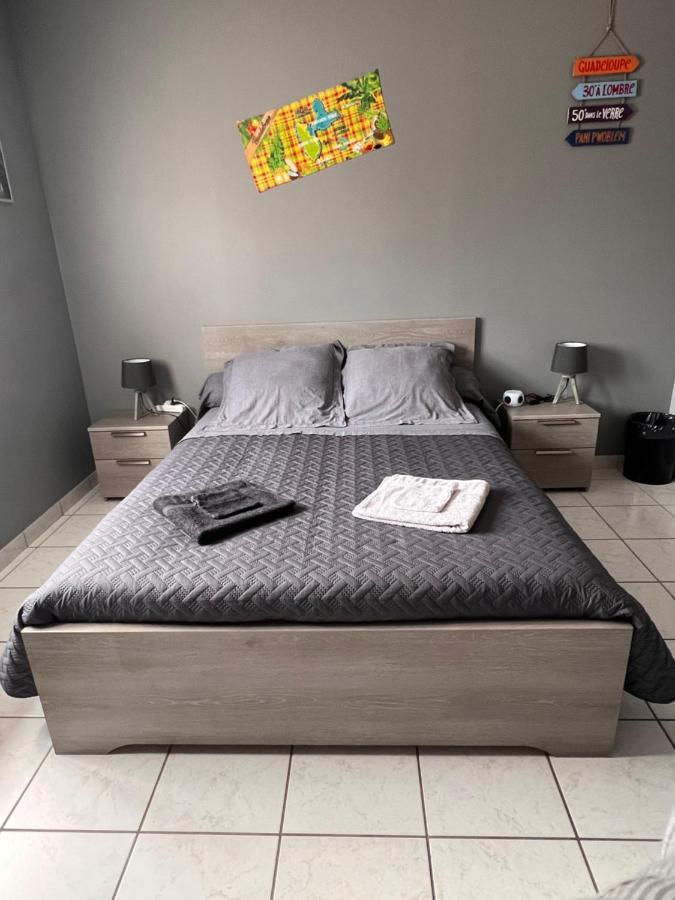 Chambres D'Hotes Chez Florence 蒙梅勒 外观 照片